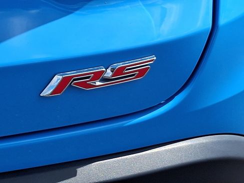 Used 2024 Chevrolet Trax RS w/ Sunroof Package FWD image 31