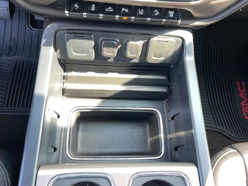 Used 2015 GMC Sierra 2500 Denali w/ Duramax Plus Package image 22