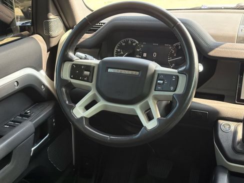 Used 2020 Land Rover Defender 110 AWD/4WD image 11