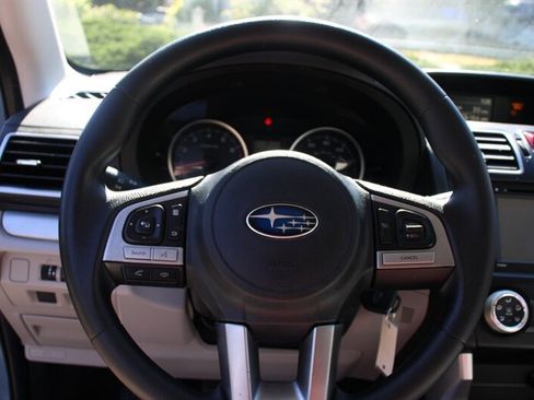 Used 2017 Subaru Forester 2.5i w/ Alloy Wheel Package AWD/4WD image 17