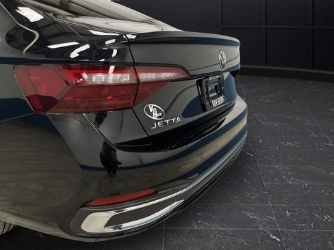 Used 2022 Volkswagen Jetta SEL image 34
