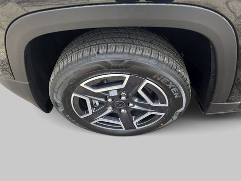 New 2026 Jeep Cherokee Limited image 33