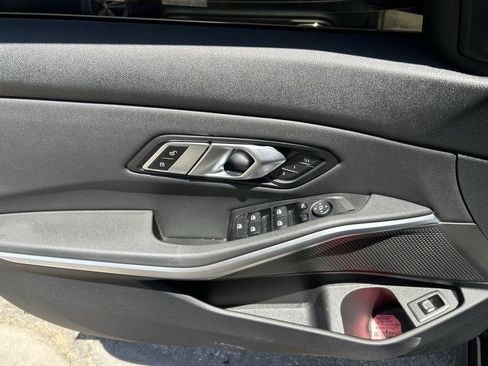 Used 2019 BMW 330i Sedan w/ Convenience Package RWD image 7