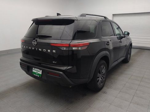 Used 2023 Nissan Pathfinder SV FWD image 9