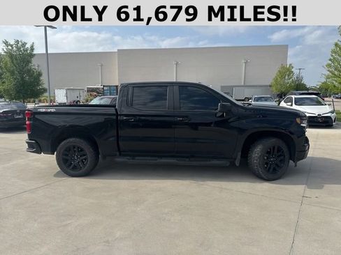 Used 2023 Chevrolet Silverado 1500 RST w/ Rally Edition AWD/4WD image 2