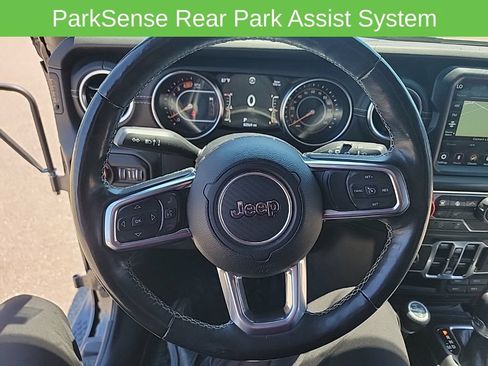Used 2019 Jeep Wrangler Unlimited Sahara w/ Uconnect 4C Nav & Sound Group AWD/4WD image 24