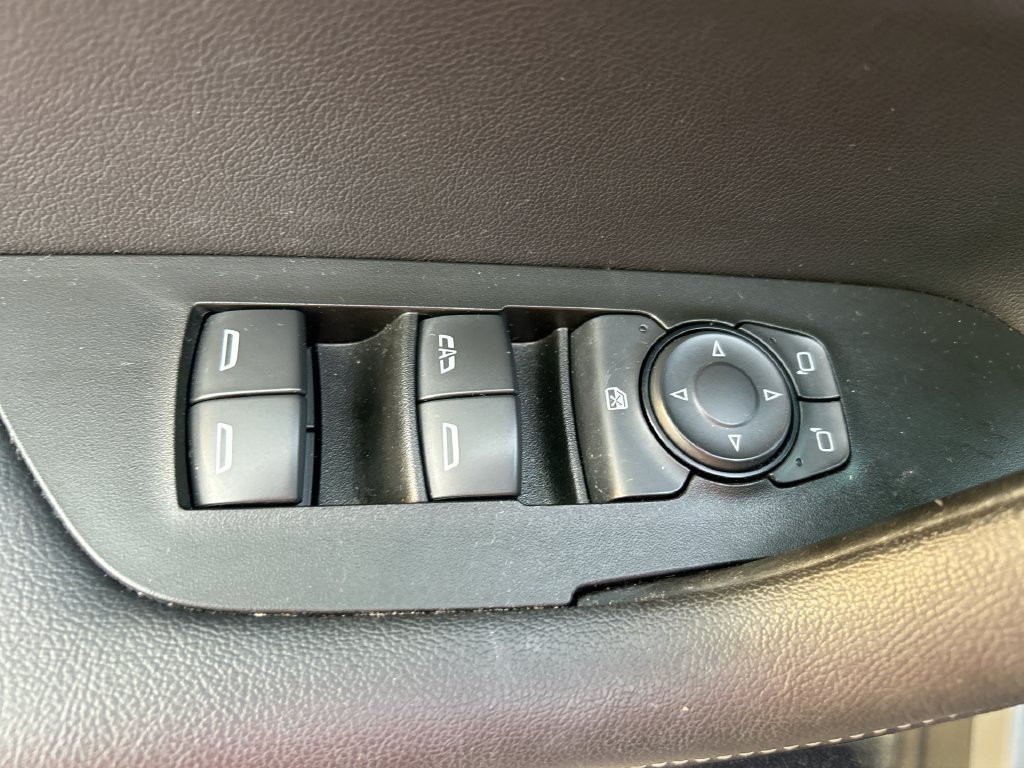 Used 2025 Chevrolet Blazer LT w/ Driver Confidence Package FWD image 13
