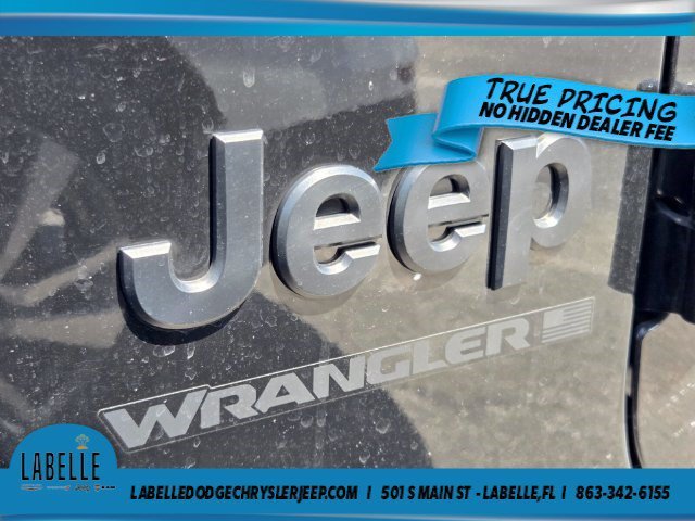 Used 2026 Jeep Wrangler Unlimited Sahara AWD/4WD image 18
