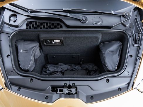 Used 2020 Lamborghini Huracan EVO image 49