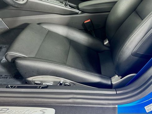 Certified 2022 Porsche 718 Boxster S image 21