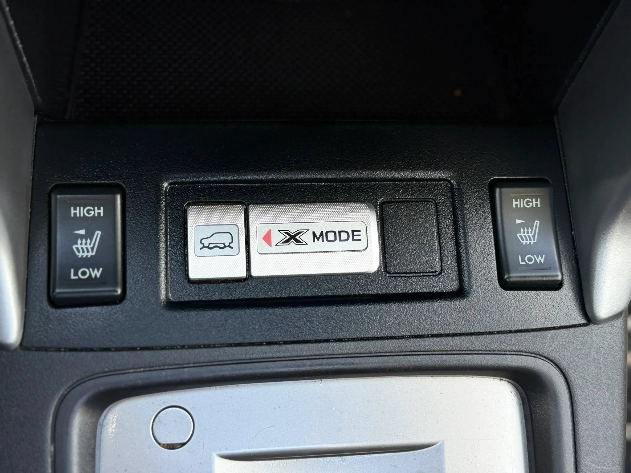 Used 2014 Subaru Forester 2.5i Limited AWD/4WD image 30
