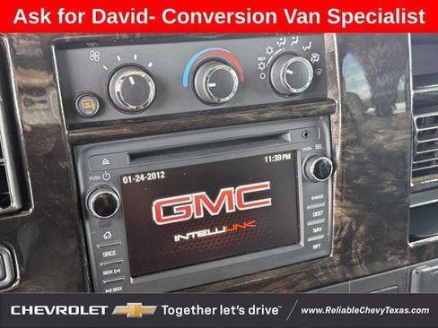 Used 2020 GMC Savana 2500 Extended w/ Enhanced Convenience Package RWD image 23