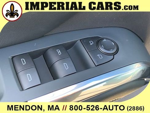 New 2026 Chevrolet Traverse LT image 24