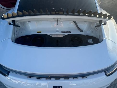 Used 2022 Porsche 911 Carrera image 23