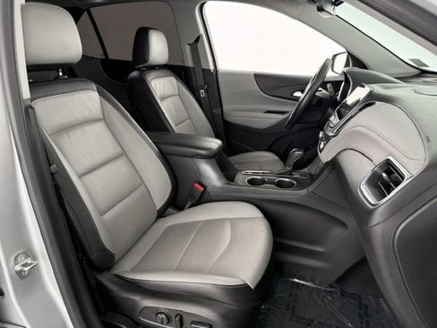 Used 2020 Chevrolet Equinox Premier FWD image 18