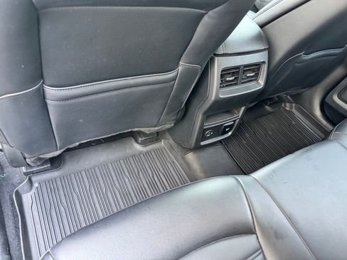 Certified 2022 Ford Edge SEL w/ Convenience Package AWD/4WD image 18