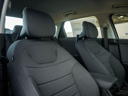 New 2025 Kia K4 EX image 10