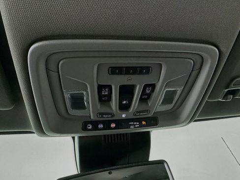 Used 2025 GMC Sierra 3500 Denali image 20