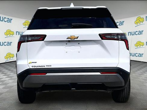 Used 2025 Chevrolet Equinox LT image 5