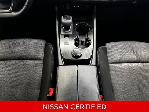 Certified 2025 Nissan Rogue SV AWD/4WD image 30