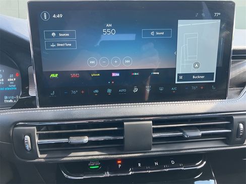 Used 2024 Lincoln Corsair Grand Touring image 26