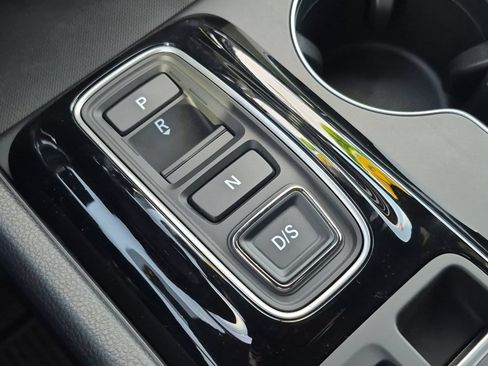 New 2026 Honda Pilot Sport image 6