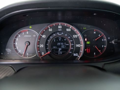 Used 2017 Honda Accord Sport image 14