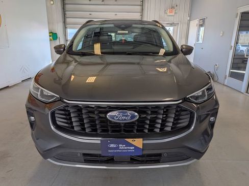 Certified 2024 Ford Escape Platinum AWD/4WD image 8