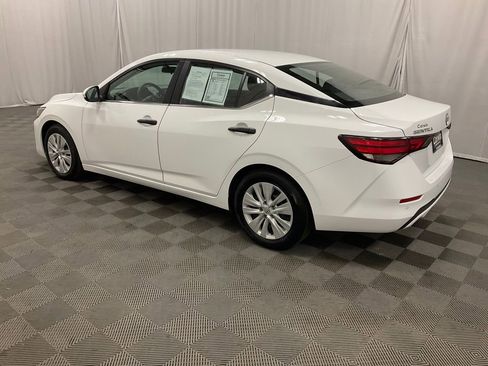 Used 2024 Nissan Sentra S image 5