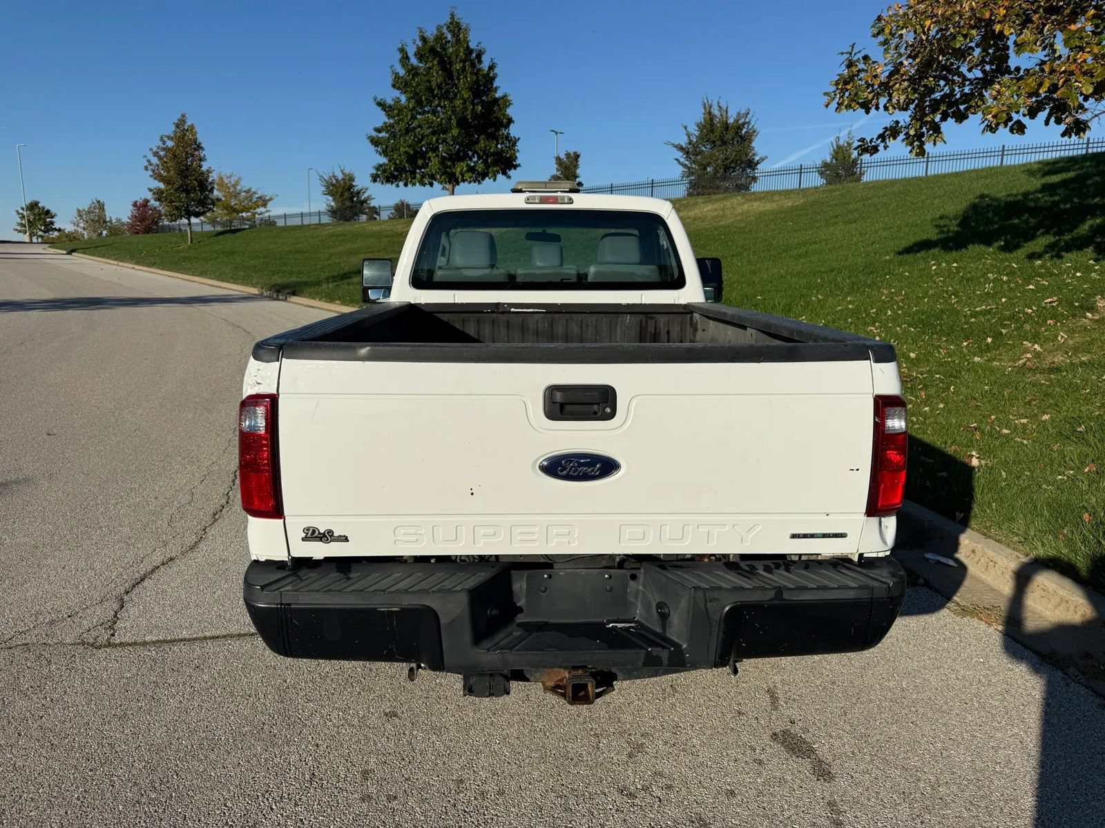 Used 2015 Ford F250 XL w/ Power Equipment Group AWD/4WD image 8