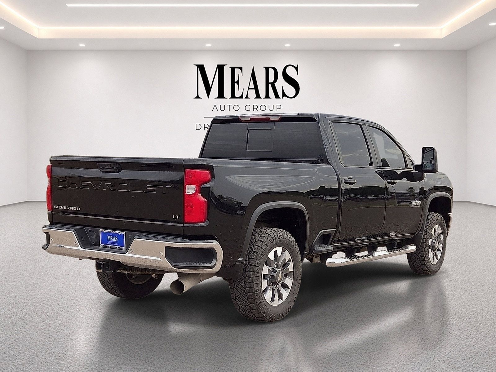 Used 2022 Chevrolet Silverado 2500 LT w/ Texas Edition AWD/4WD image 5