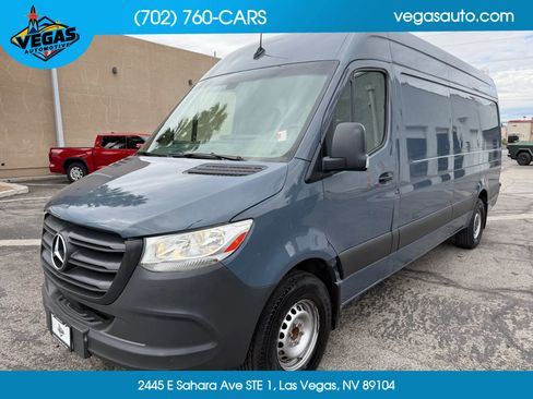 Used 2019 Mercedes-Benz Sprinter 170 image 1