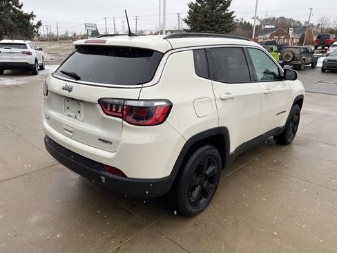 Certified 2019 Jeep Compass Latitude w/ Cold Weather Group image 6