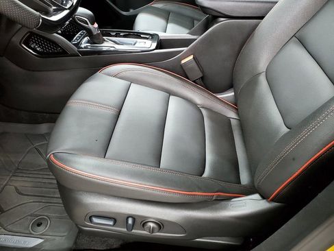 Used 2024 Chevrolet TrailBlazer RS w/ Convenience Package image 13