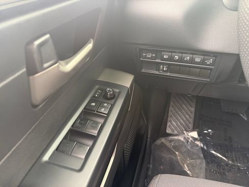 Certified 2025 Toyota Sequoia SR5 AWD/4WD image 23