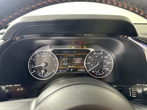 Used 2025 Nissan Pathfinder Rock Creek image 17