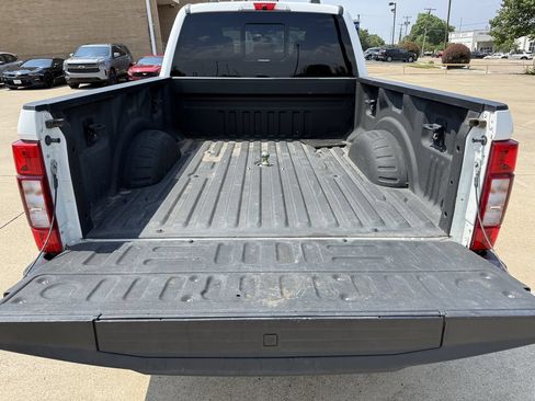 Used 2022 Ford F250 Lariat w/ Lariat Ultimate Package AWD/4WD image 27