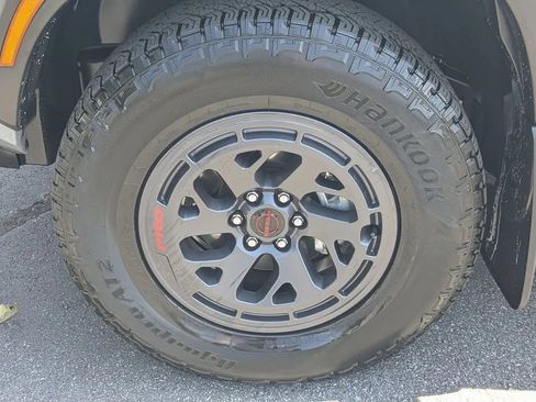 Certified 2025 Nissan Frontier PRO-4X AWD/4WD image 11