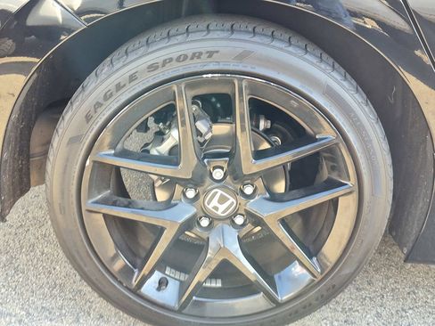 Used 2024 Honda Civic Sport image 13