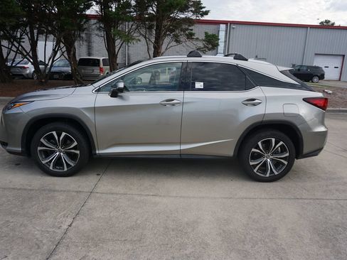 Used 2019 Lexus RX 350 FWD w/ Navigation Package image 18
