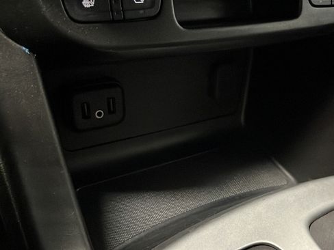Used 2022 Chevrolet Colorado ZR2 AWD/4WD image 24