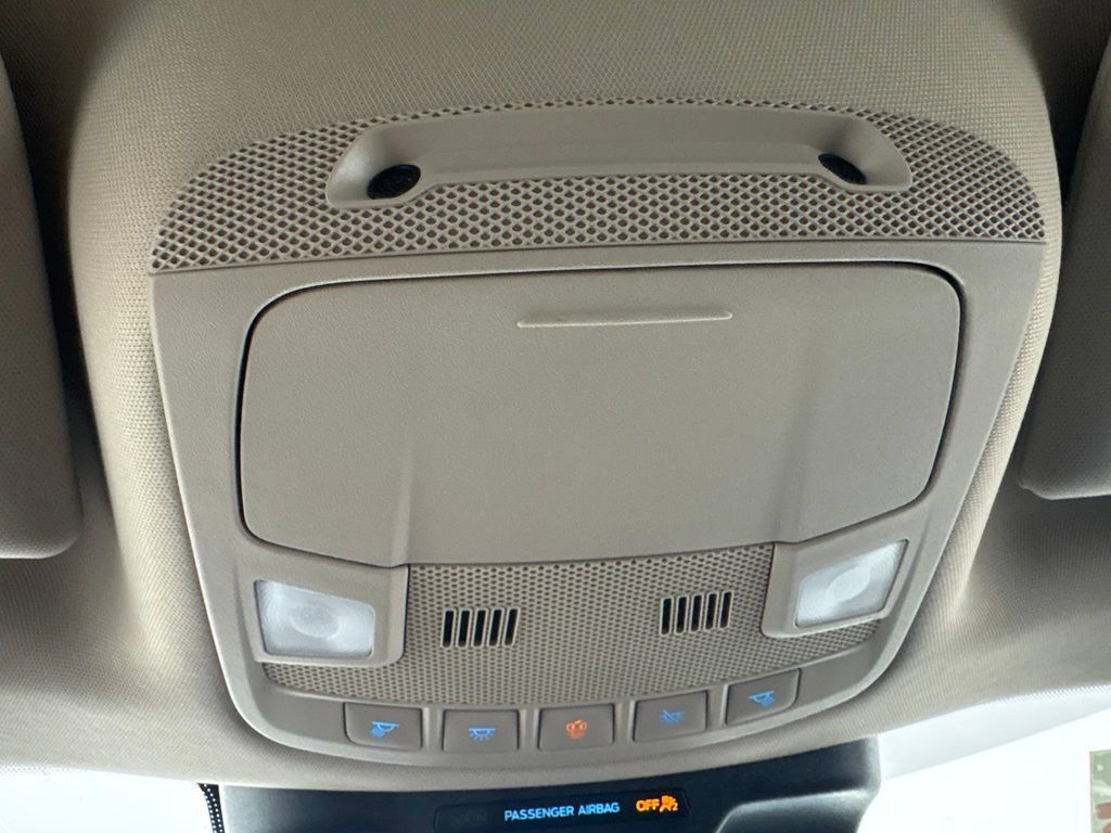 Used 2023 Ford Expedition XLT RWD image 31