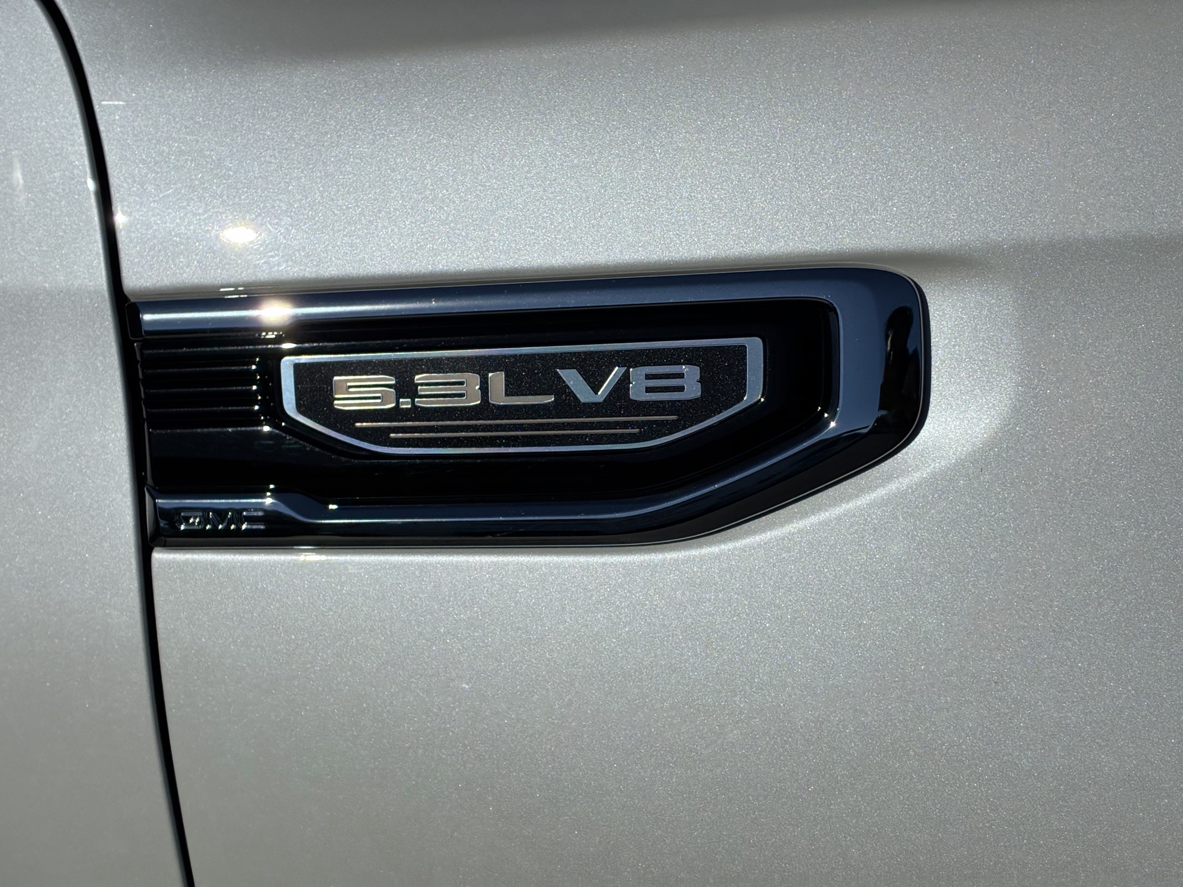 Used 2024 GMC Sierra 1500 Denali w/ Denali Reserve Package RWD image 8
