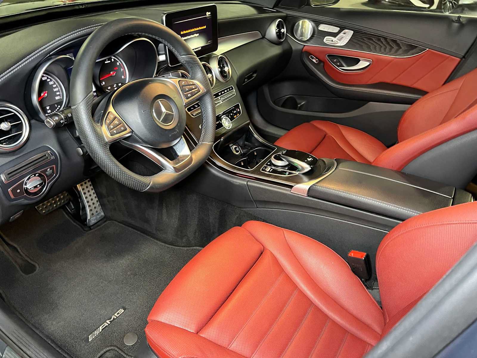 Used 2016 Mercedes-Benz C 300 Sedan image 24