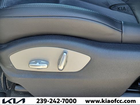 Used 2021 Porsche Macan S AWD/4WD image 26