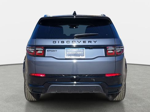 New 2025 Land Rover Discovery Sport Dynamic SE image 6