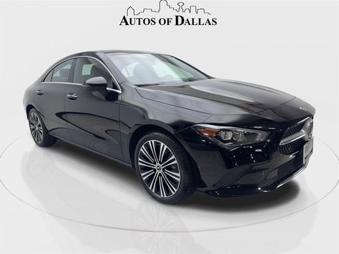 Used 2023 Mercedes-Benz CLA 250 4MATIC w/ Premium Package image 4