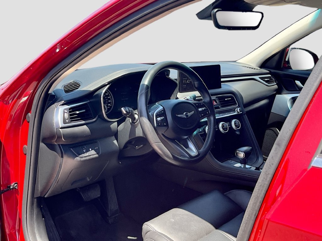 Used 2023 Genesis G70 2.0T RWD image 9