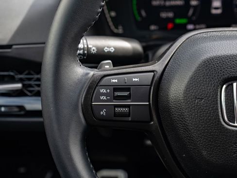 Used 2023 Honda Accord Sport image 14