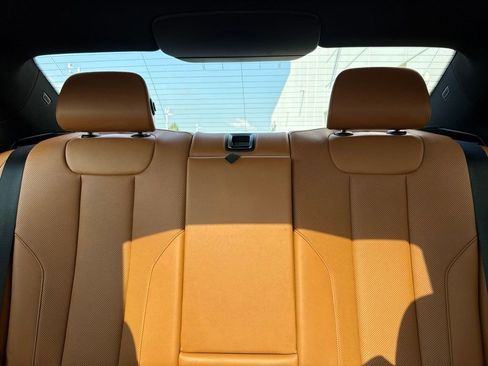 Used 2022 BMW 230i Coupe w/ Premium Package RWD image 9